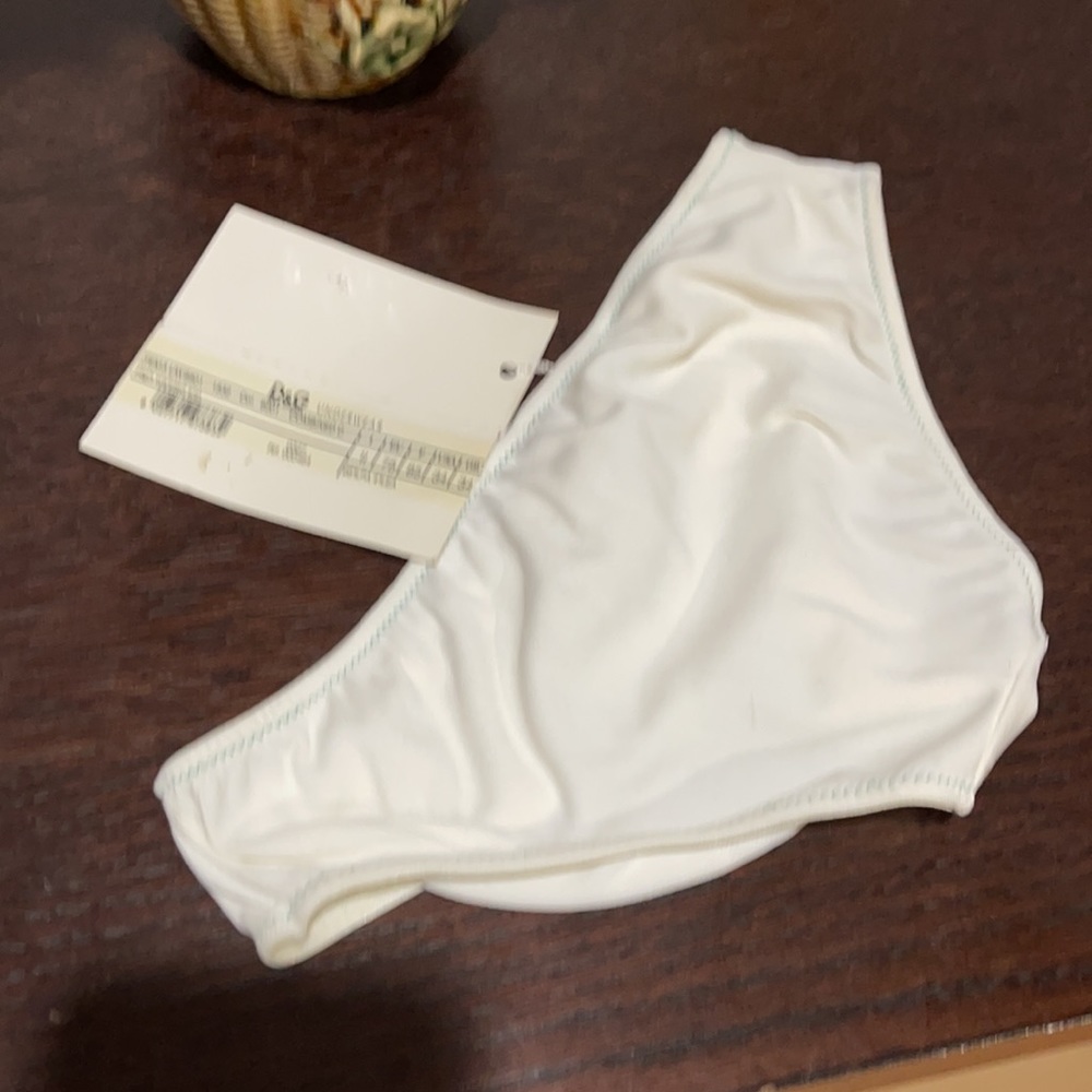 Underwear - Picture 7 of 7